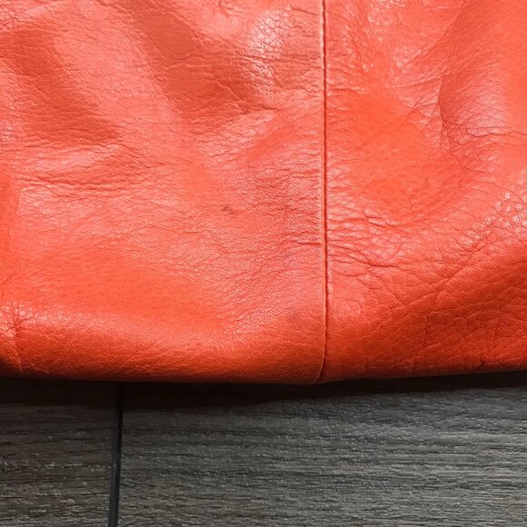 FOSSIL Explorer Crossbody Bag Orange Pebbled Leather Zip Top Purse Pockets FLAW - Picture 6 of 16